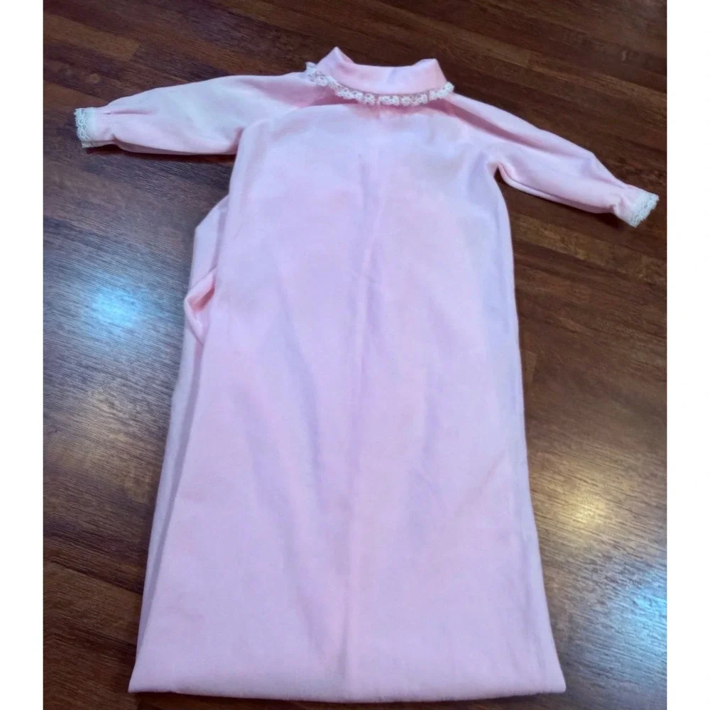 Rare Vintage 70s/ 80s newborn girls sleep sack. Lace trim and embroidered flower